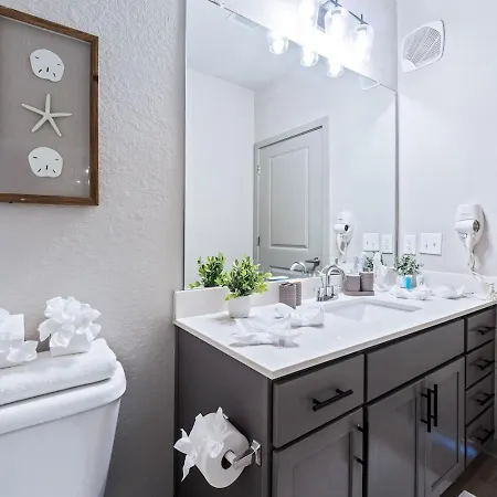 Central Avenue 2 Bed Mins From Tropicana Field St. Petersburg Exterior photo