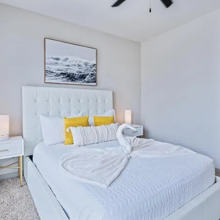 Central Avenue 2 Bed Mins From Tropicana Field St. Petersburg Exterior photo